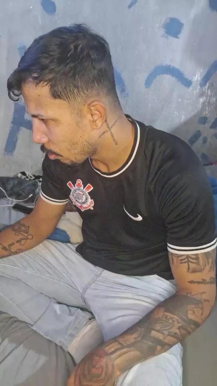 Chilenohh on Cam4 