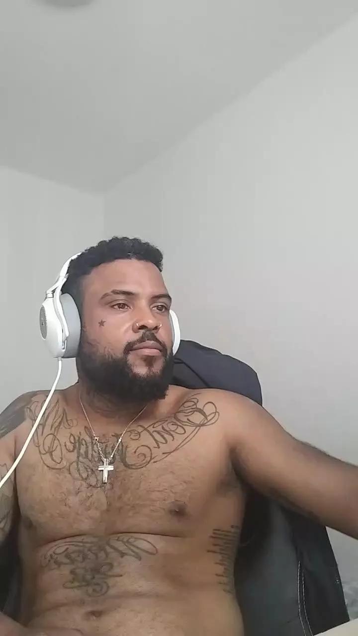 CivicWorld on Cam4 