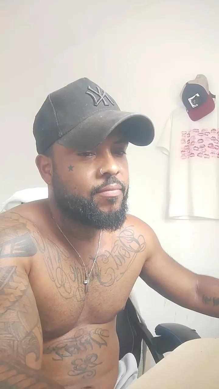 CivicWorld on Cam4 
