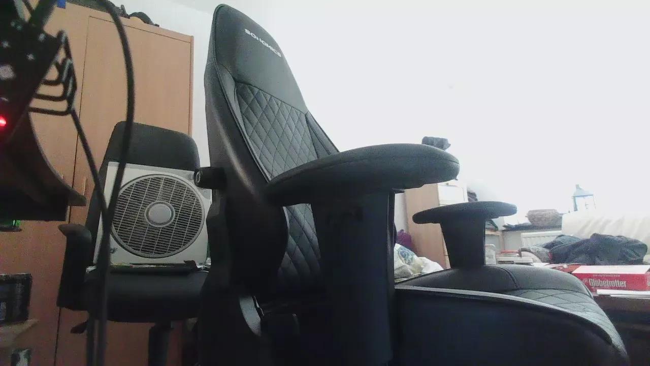 DerWilde89 on Cam4 