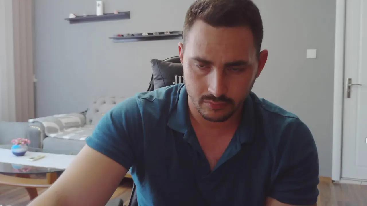 djmute_33 on Cam4 