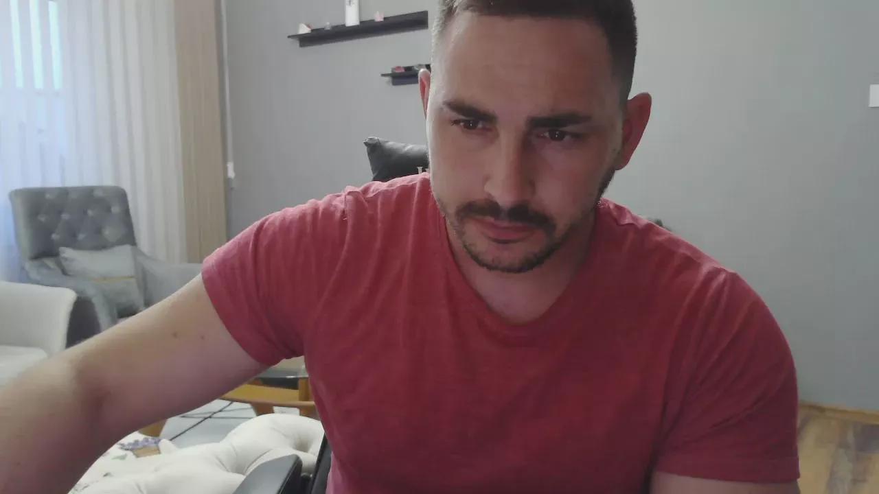 djmute_33 on Cam4 