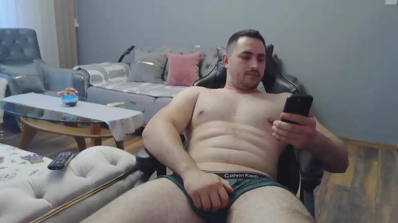 djmute_33 on Cam4 