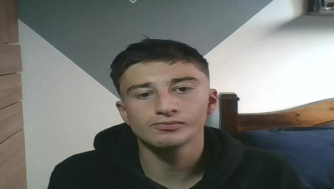 Esteban19PG on Cam4 