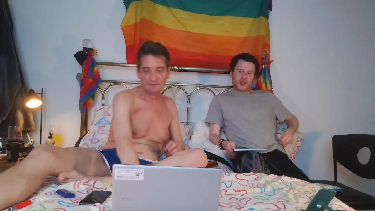 GarethM73 on Cam4 