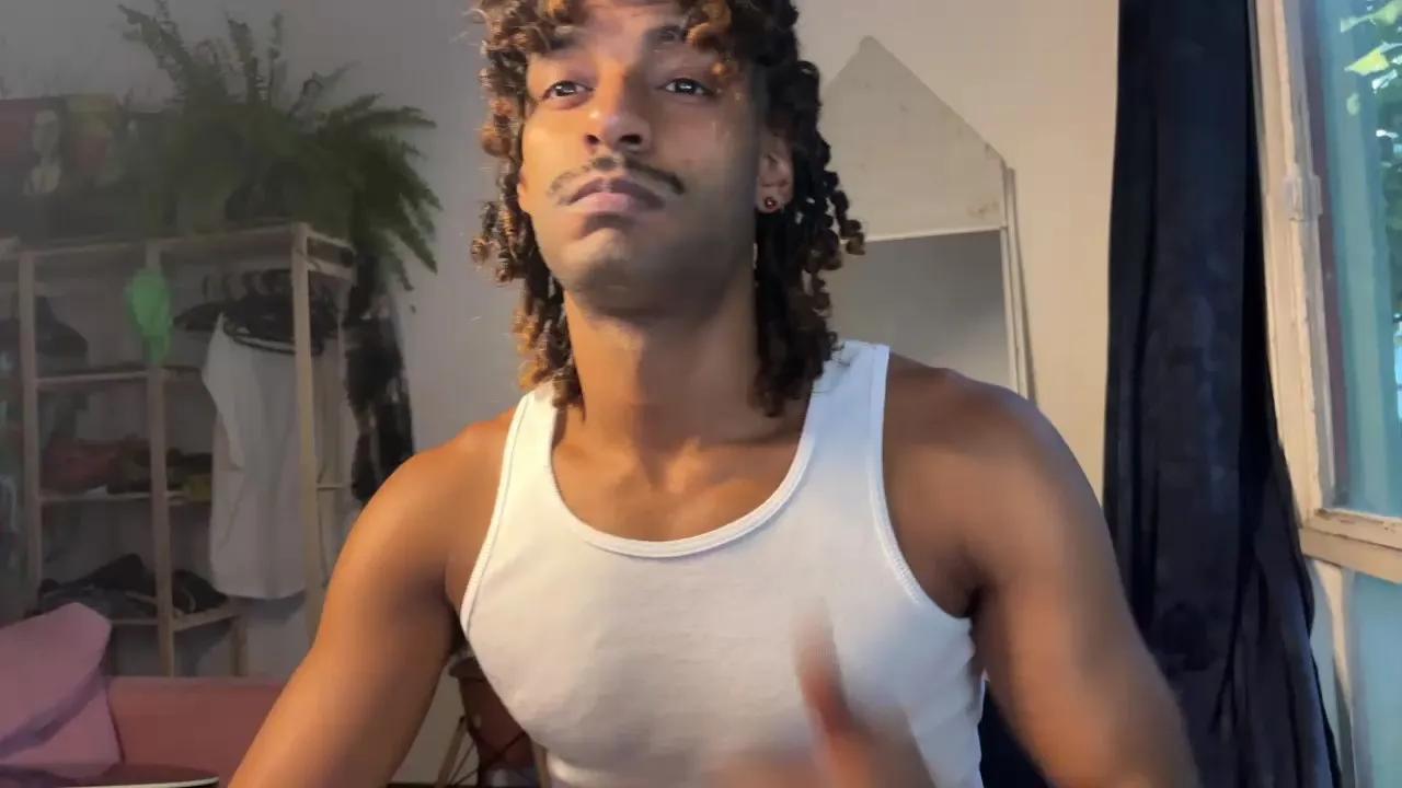 gerson229 on Cam4 