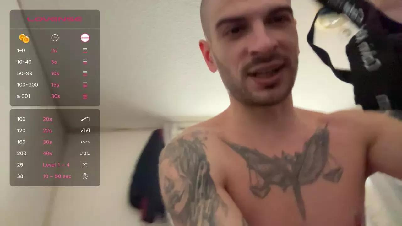Greyoff on Cam4 