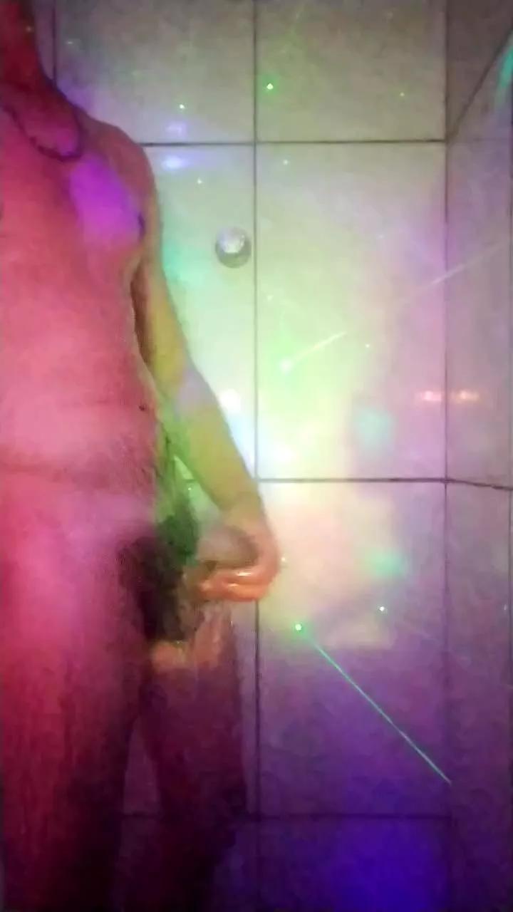gutolook on Cam4 
