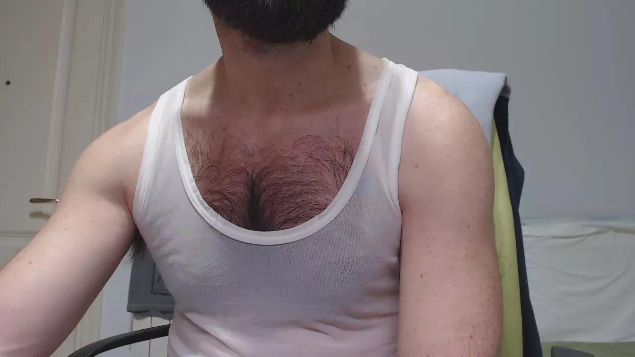 hairycerberus on Cam4 