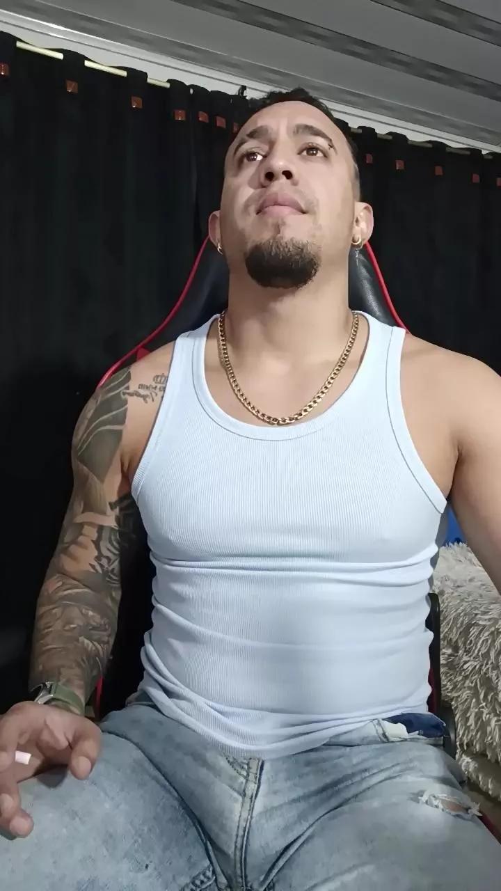 Im_massimo777 on Cam4 