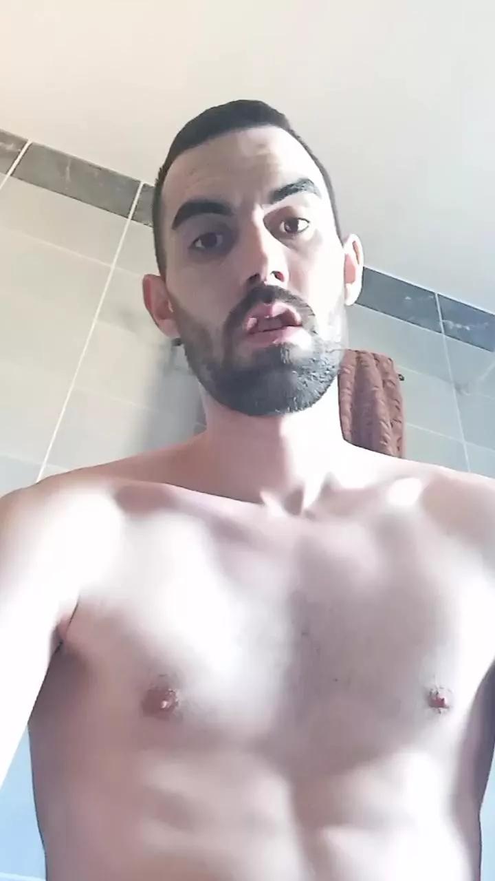 Ismander on Cam4 