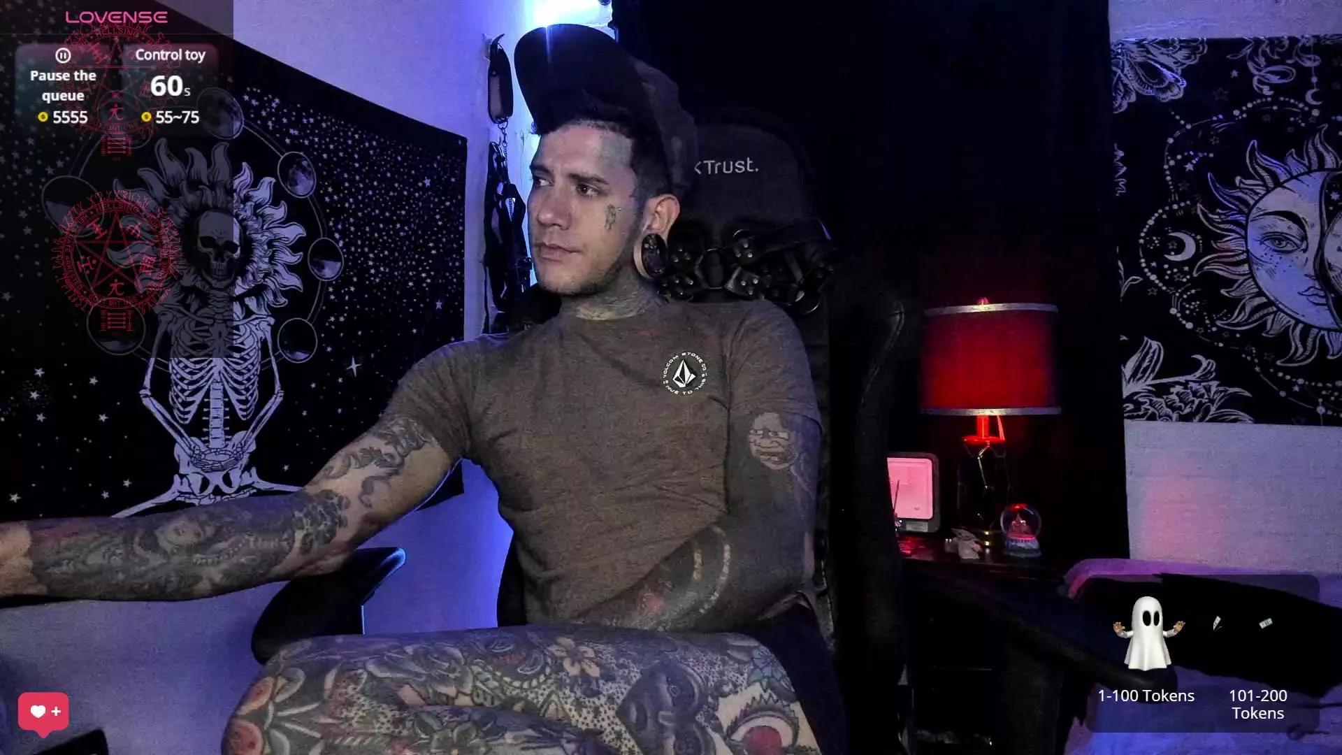 jhonny_ackerman on Cam4 