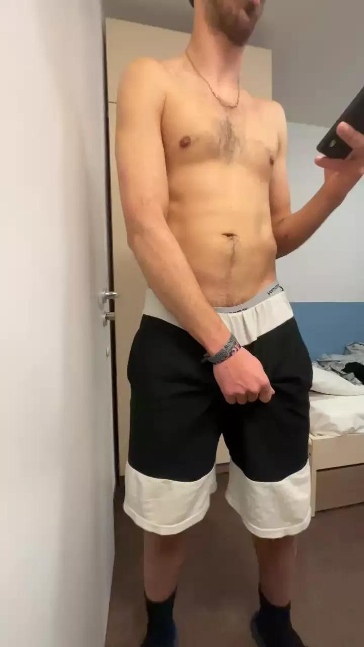 jonny699991 on Cam4 