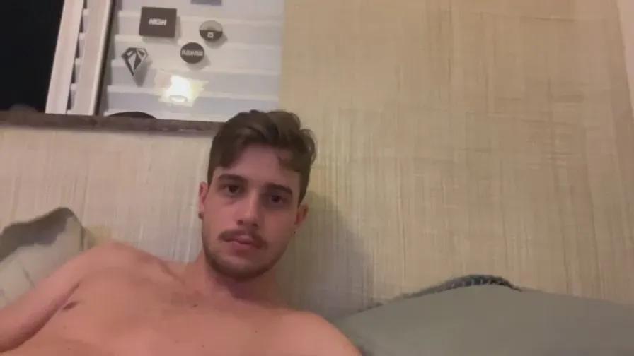 kaionovinho22 on Cam4 