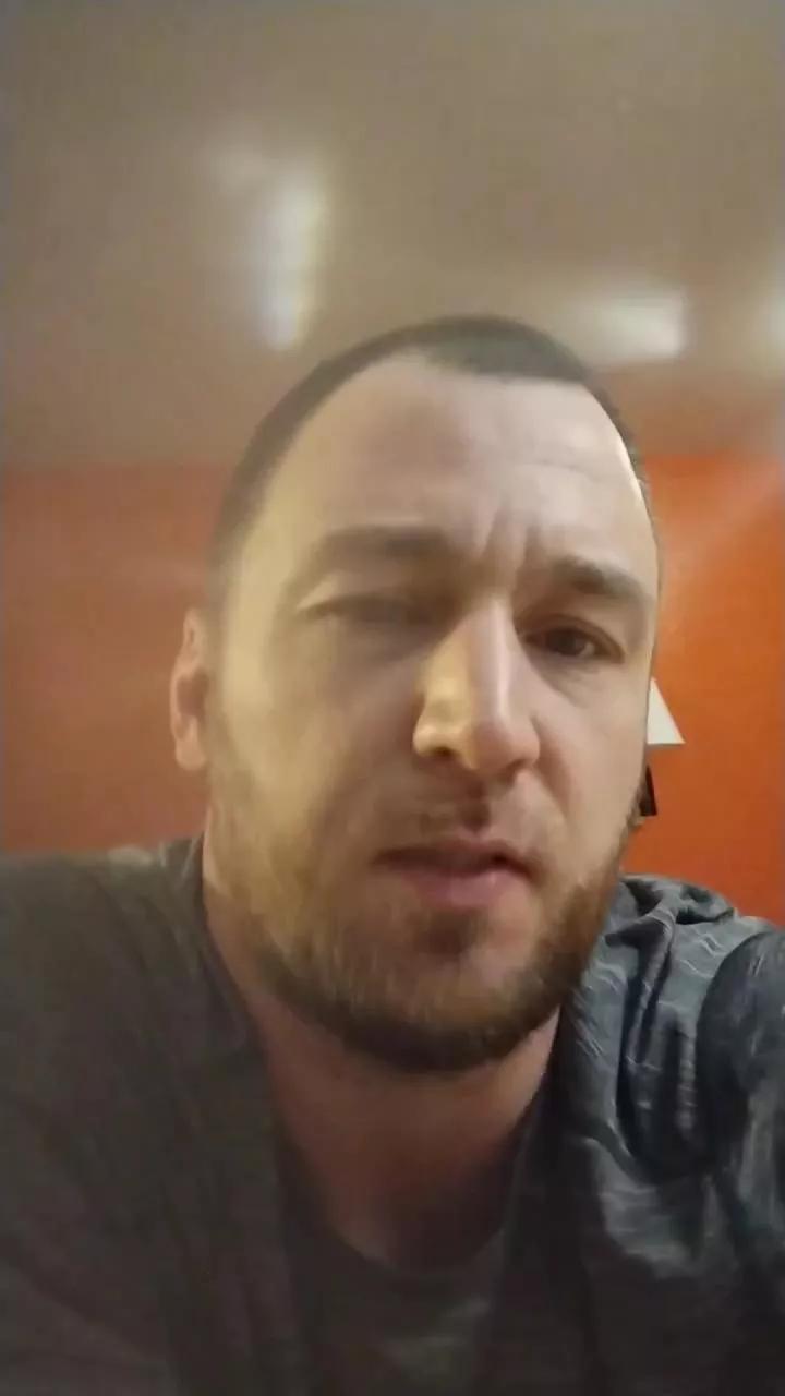 kingMaxxxClouds on Cam4 
