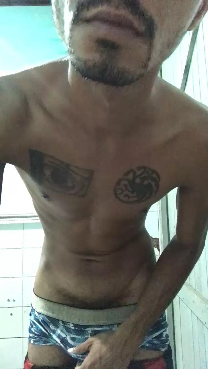 leandrosexy4 on Cam4 
