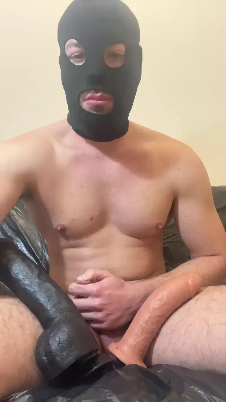 marc0018_hot on Cam4 