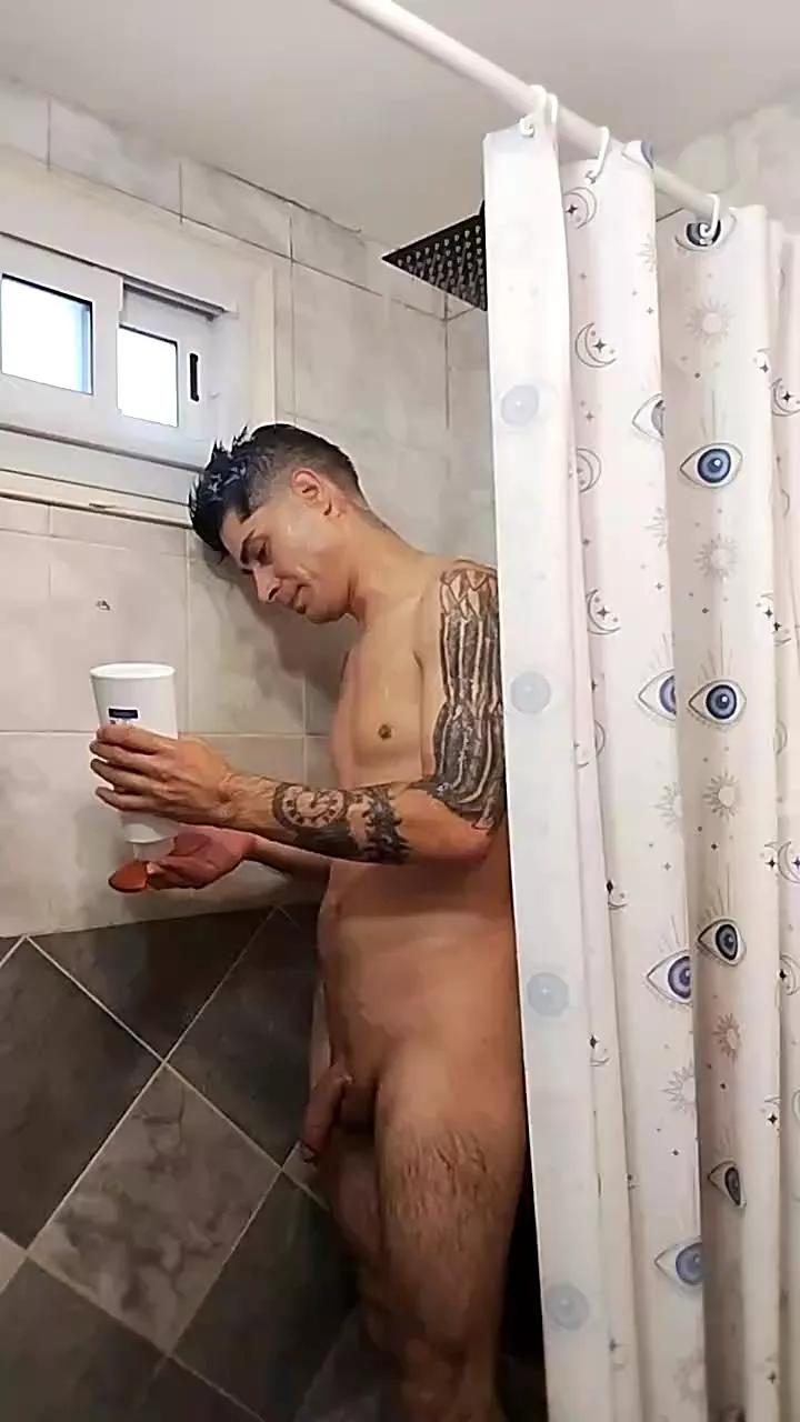 Pabloxx24 on Cam4 