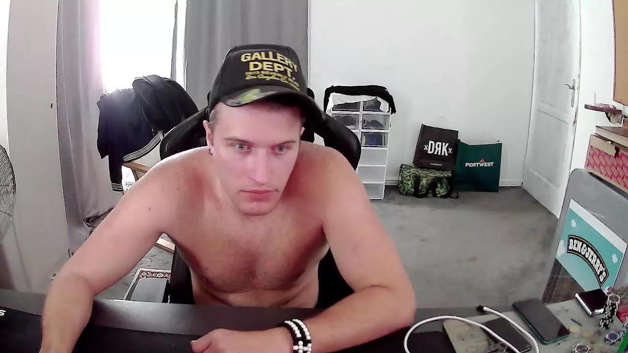 PKrisztian on Cam4 