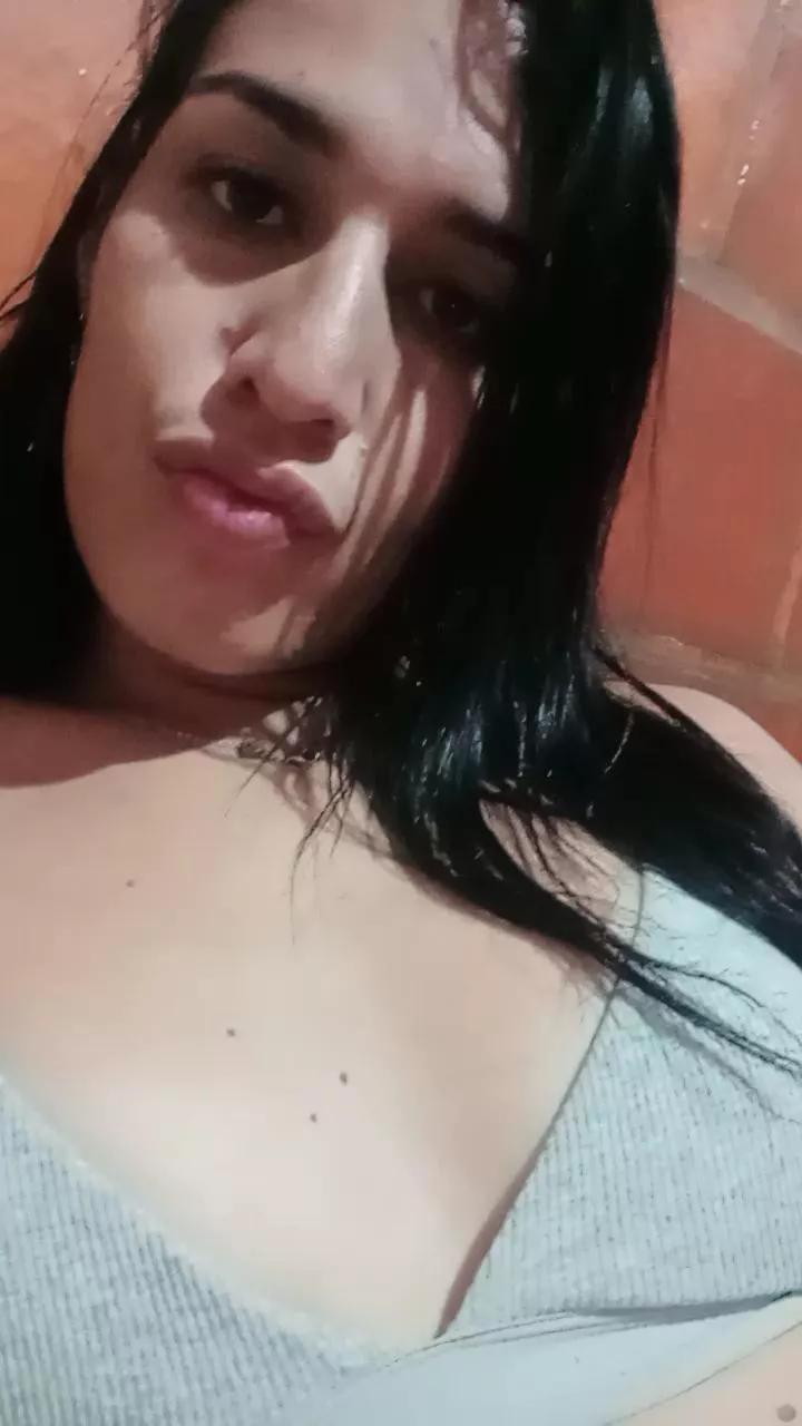 Rachell_kin on Cam4 