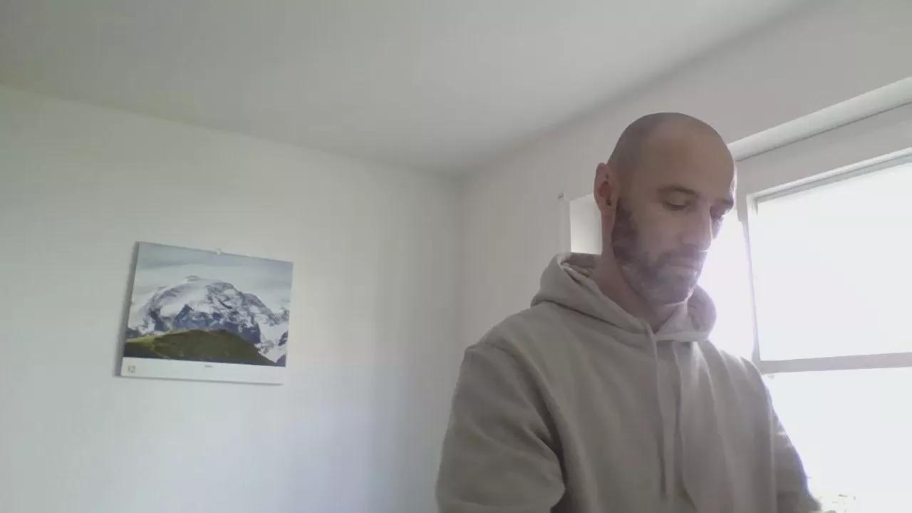 ralfrush on Cam4 