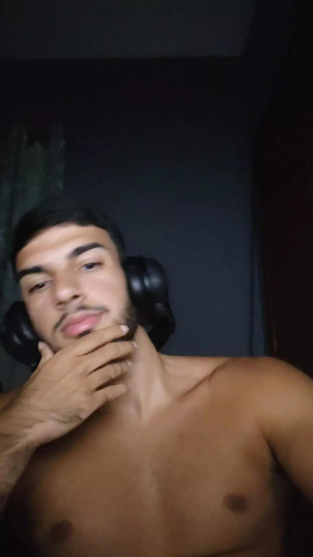 robsonhaha on Cam4 