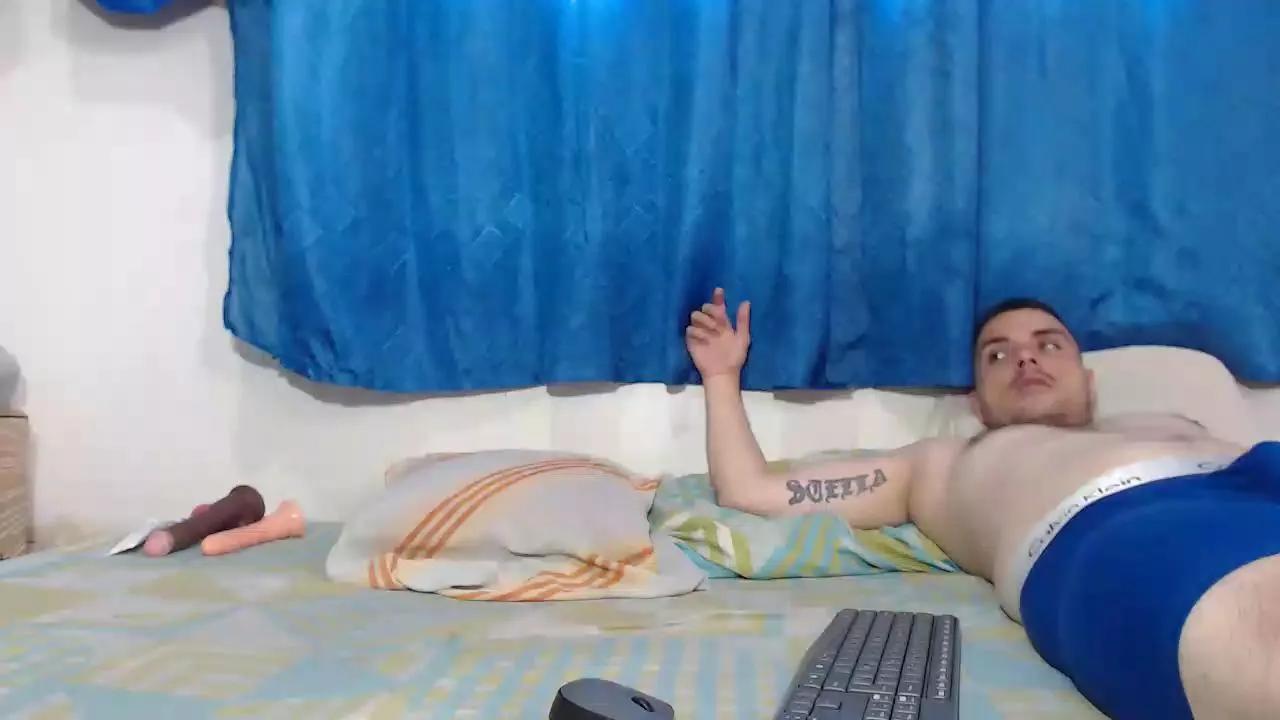 sweettaty on Cam4 