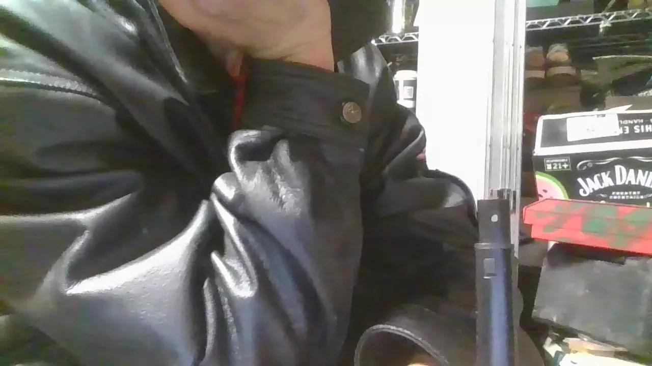 thompson3 on Cam4 