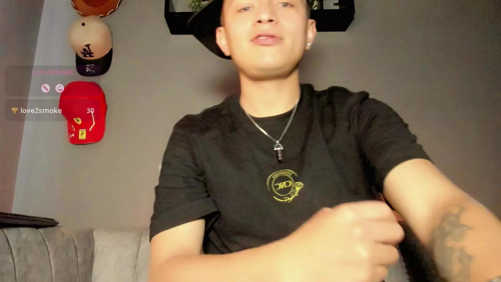 TimWolf_ on Cam4 