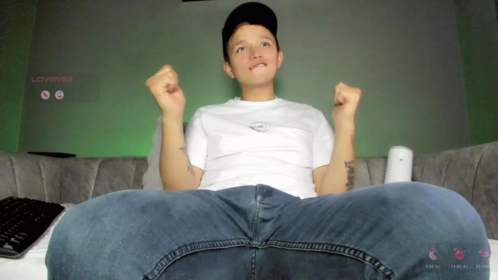 TimWolf_ on Cam4 
