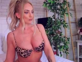 annabellastar from CamSoda
