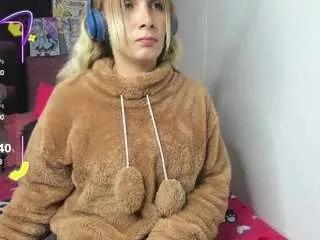 bunnyy26 on CamSoda 