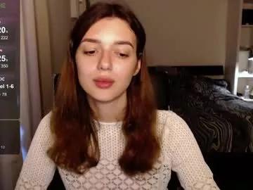 Girls: discover live performances with matured cam models, from teasing to fixations, in a variety of stunning live sex cams.