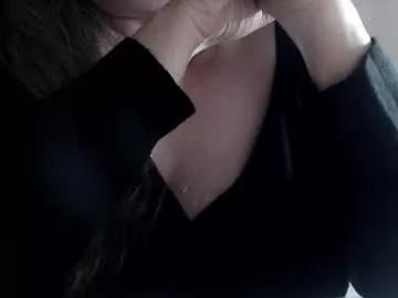 1000tingles from Chaturbate