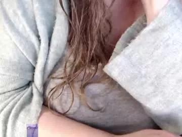 1000tingles from Chaturbate