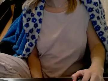 Girls: discover live performances with matured cam models, from teasing to fixations, in a variety of stunning live sex cams.