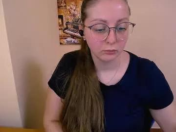Girls: discover live performances with matured cam models, from teasing to fixations, in a variety of stunning live sex cams.