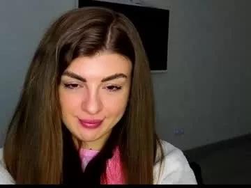 Girls: discover live performances with matured cam models, from teasing to fixations, in a variety of stunning live sex cams.