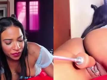 Girls: discover live performances with matured cam models, from teasing to fixations, in a variety of stunning live sex cams.