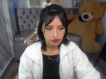 Girls: discover live performances with matured cam models, from teasing to fixations, in a variety of stunning live sex cams.