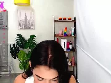 Girls: discover live performances with matured cam models, from teasing to fixations, in a variety of stunning live sex cams.