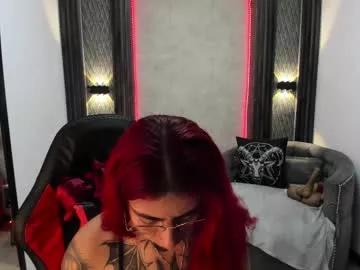 Girls: discover live performances with matured cam models, from teasing to fixations, in a variety of stunning live sex cams.