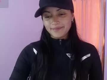 Girls: discover live performances with matured cam models, from teasing to fixations, in a variety of stunning live sex cams.