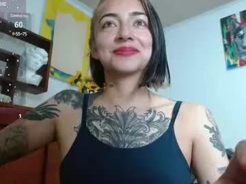 Girls: discover live performances with matured cam models, from teasing to fixations, in a variety of stunning live sex cams.