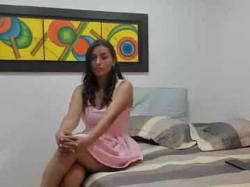 Girls: discover live performances with matured cam models, from teasing to fixations, in a variety of stunning live sex cams.