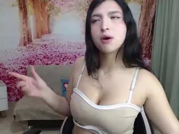 Girls: discover live performances with matured cam models, from teasing to fixations, in a variety of stunning live sex cams.