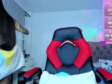 adams_mia from Chaturbate