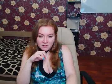 Girls: discover live performances with matured cam models, from teasing to fixations, in a variety of stunning live sex cams.