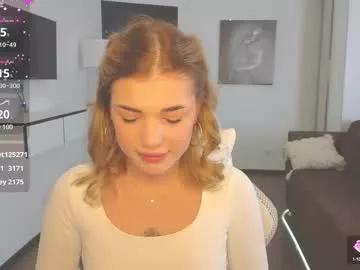 Girls: discover live performances with matured cam models, from teasing to fixations, in a variety of stunning live sex cams.