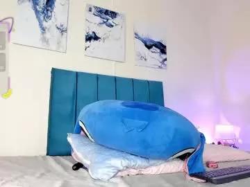 Girls: discover live performances with matured cam models, from teasing to fixations, in a variety of stunning live sex cams.